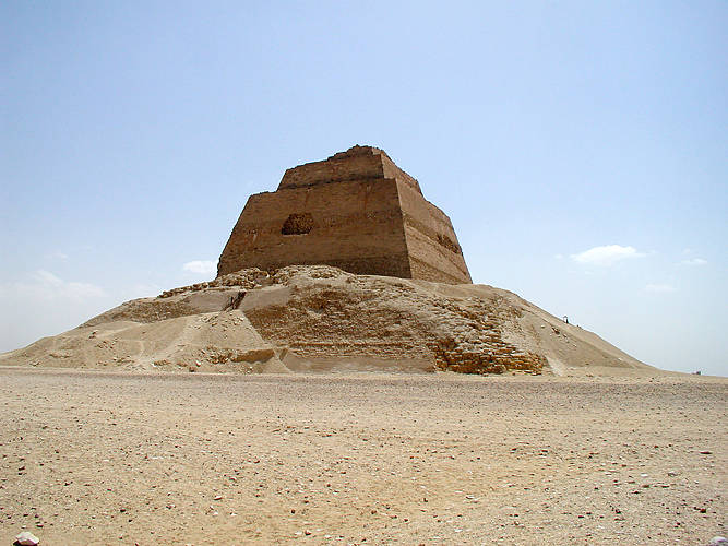 File:Meidum-pyramid.jpg