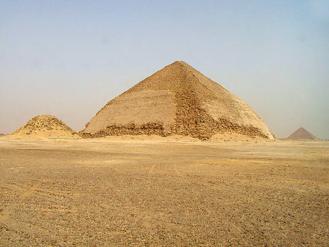 File:Bent-pyramid-Dashur.jpg