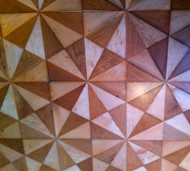 The Geometry of Antoni Gaudi - EscherMath